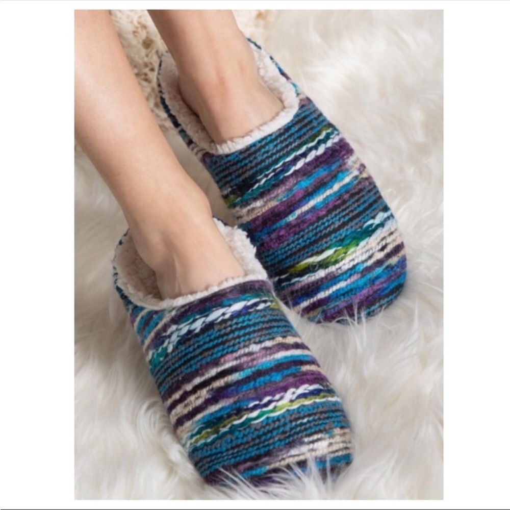 ❇️ Boho hand woven slippers
